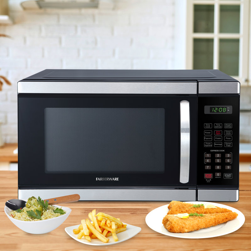 Farberware 17'' 1.1 cu ft. 1000 - Watt Countertop Microwave