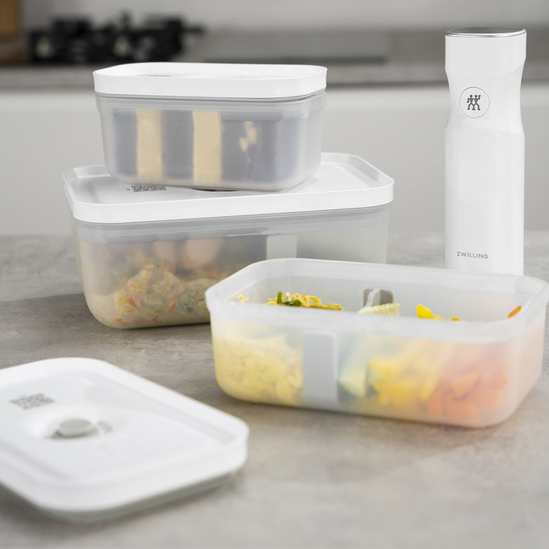 Fresh & Save Plastic Lunch Box 20.3681 oz.  Food Storage Container