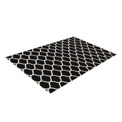 Alize Geometric Wool Hand Woven Area Rug