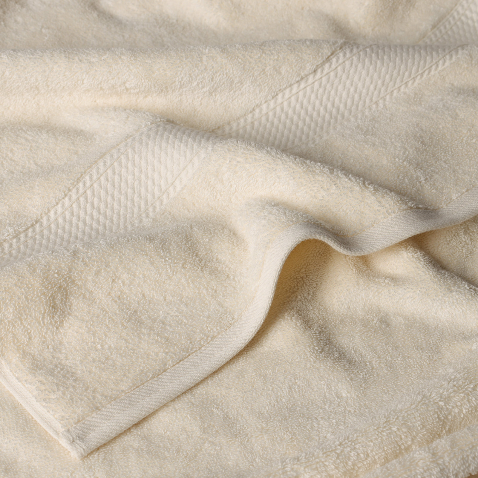Scotia Certified Egyptian Cotton 800 GSM Heavy Highly Absorbent Luxury Bath Towel Set , Cream