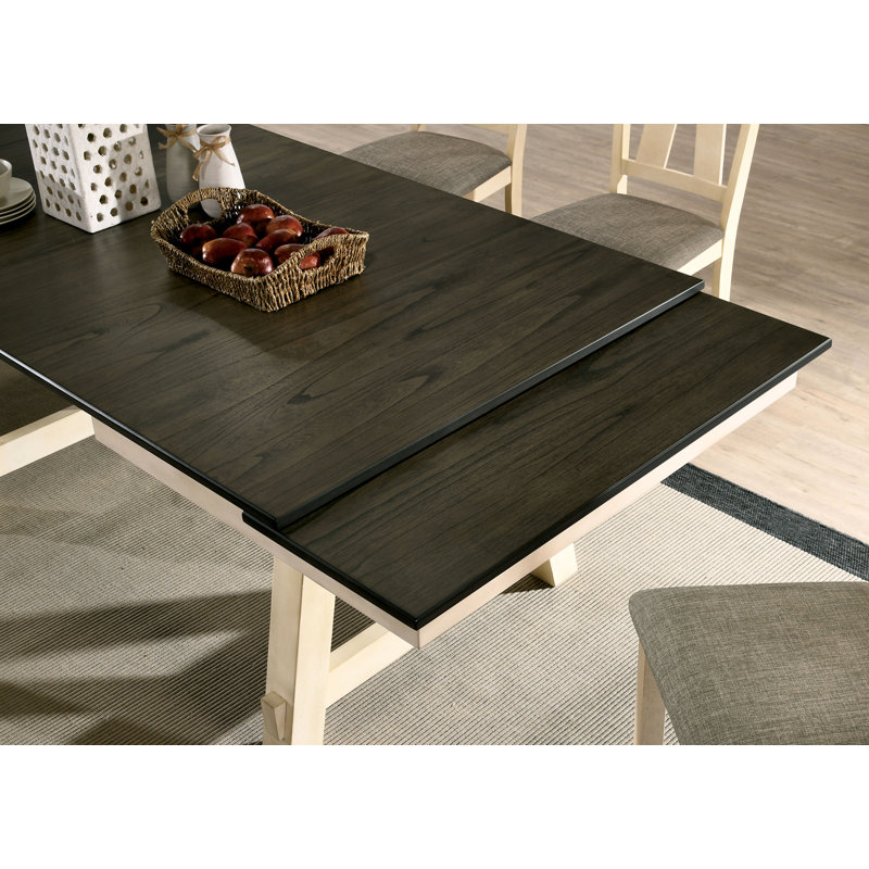Edgin Extendable Dining Table