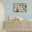 Cadre flottant blanc avec nénuphars, design par Lori Deiter-1413929370-1413929444