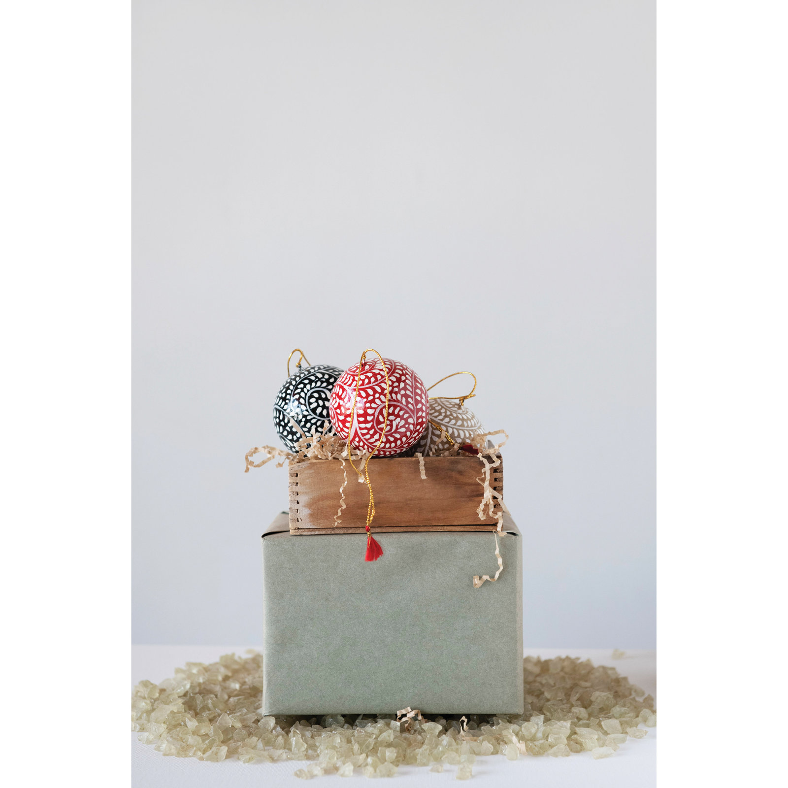 3" Bauble