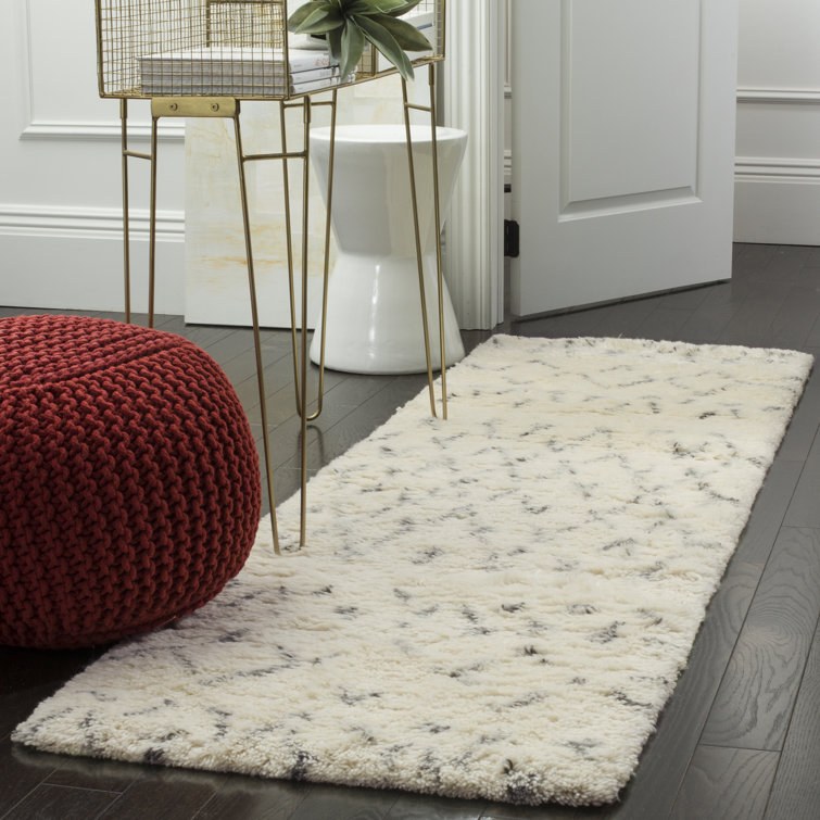 Jakes Geometric Wool Hand Woven Area Rug