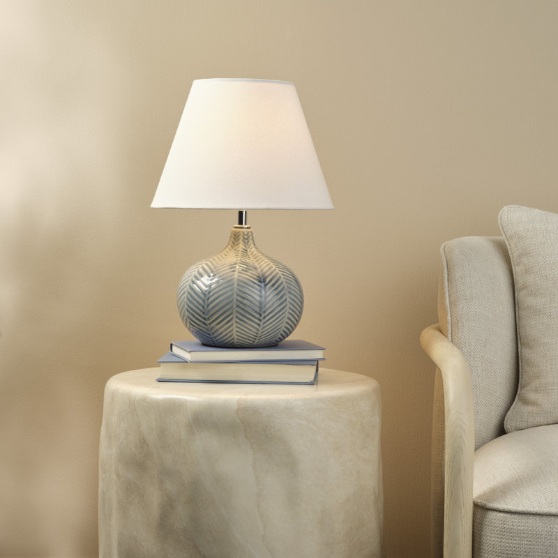 Lampe de table Fern en céramique avec abat-jour en lin, bleu ciel, Bleu ciel