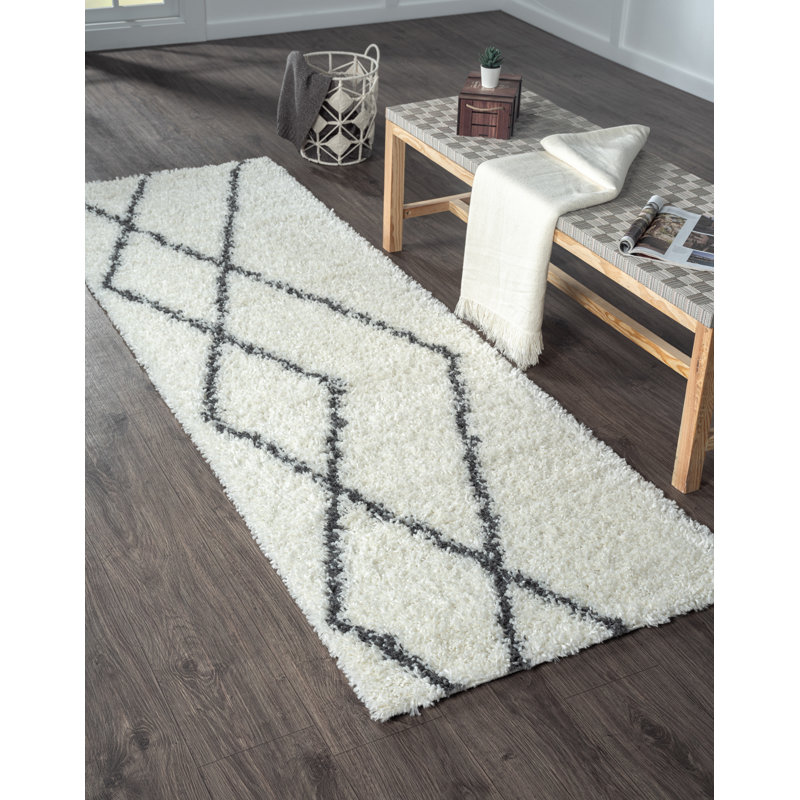 Shaggy Lush Diamond cream Rug, Runner 80 x 300cm