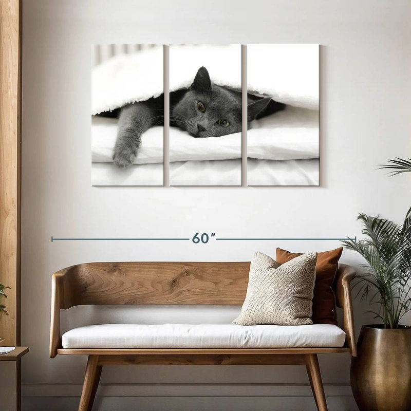 Lazy Cat, 28" H x 45" W
