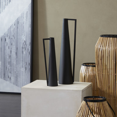2 Piece Metal Table Vase Set