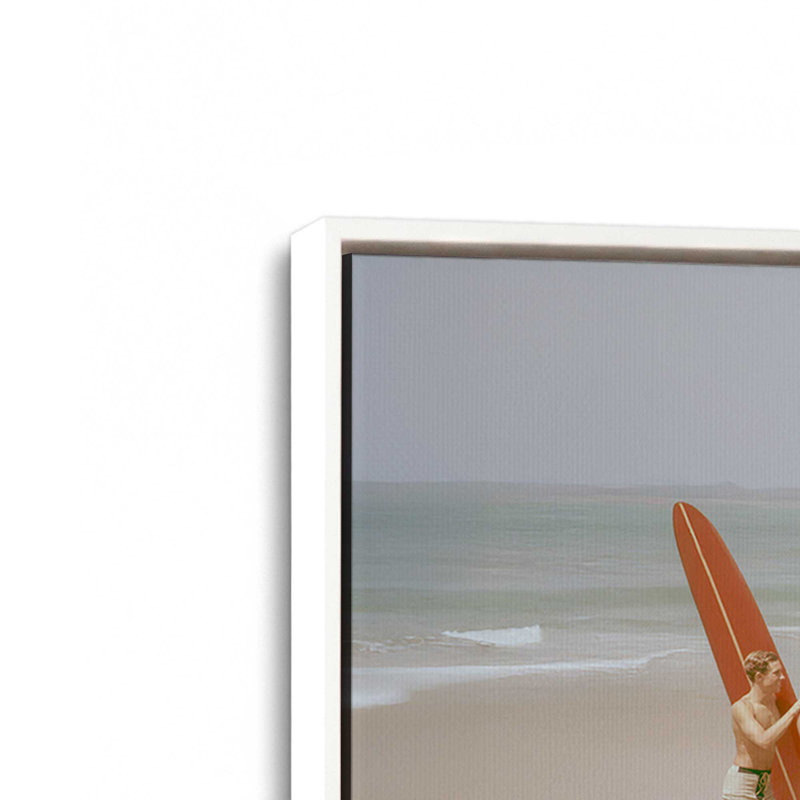 Surf Club Summer sur toile, H 8,75 po x l 12,75 po, Cadre flottant blanc opaque