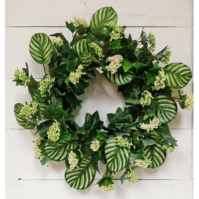 Faux Fir Plastic 22'' Wreath