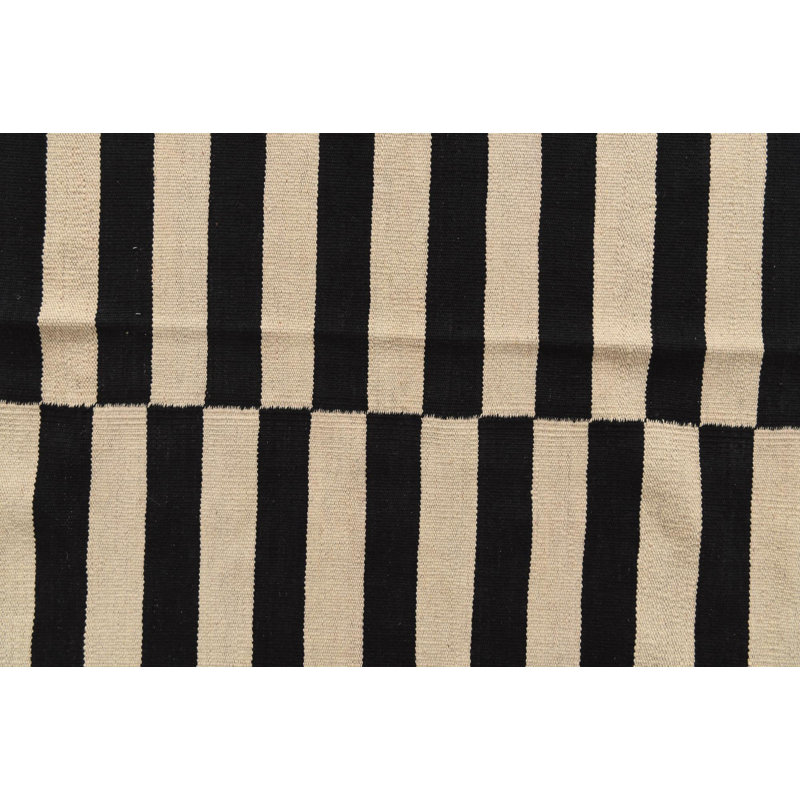 8x10 Petrella Cream Rug