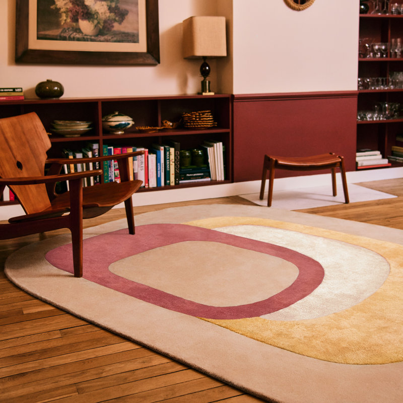 Spirit Hand Tufted Area Rug in Beige, Novelty 5'5" x 7'8"