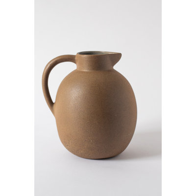Ball Pitcher