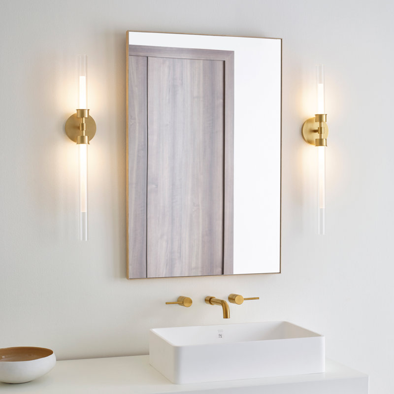 Linger 2 - Light LED Bath Bar, Natural Brass