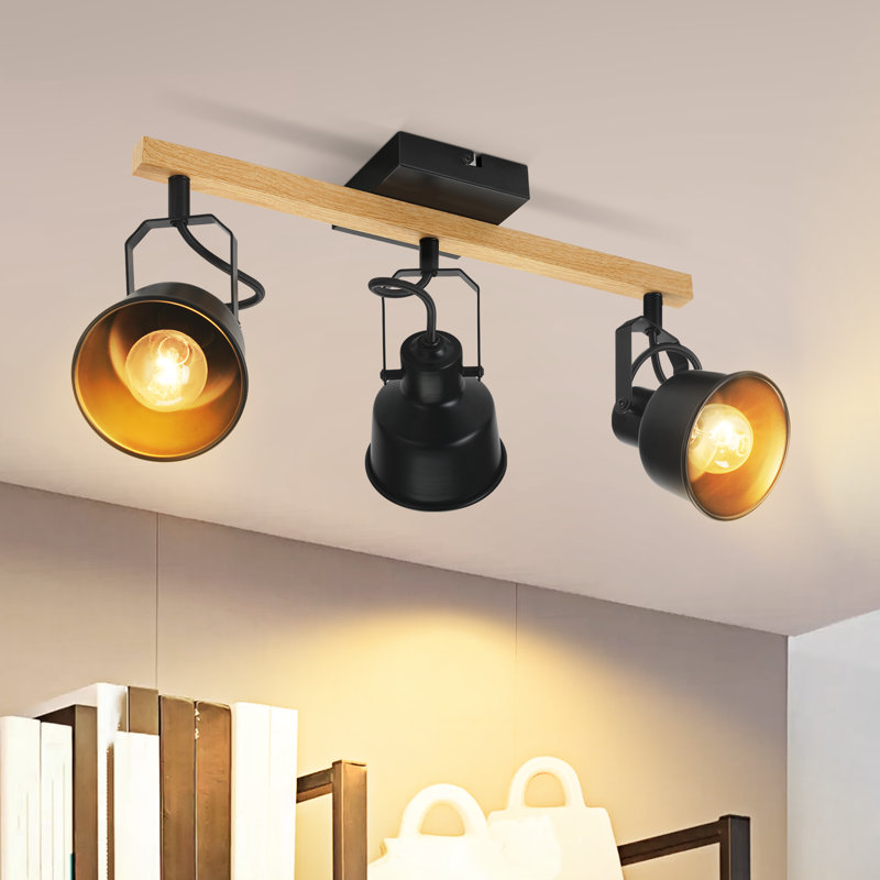 Spotlight, Black