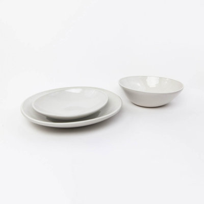 Beth Stoneware Dinnerware Set