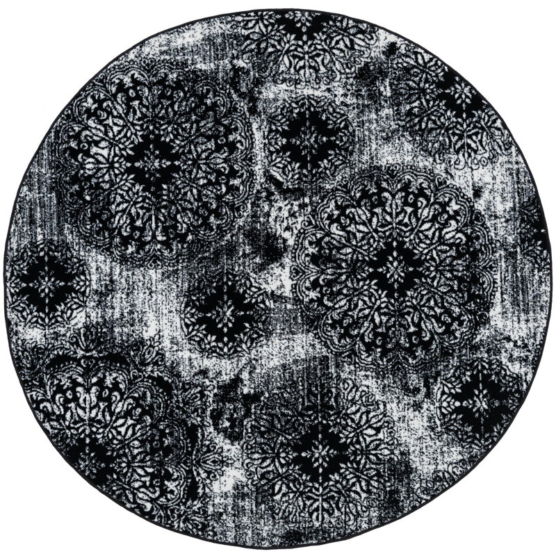 Indoor Rug, Round 7'