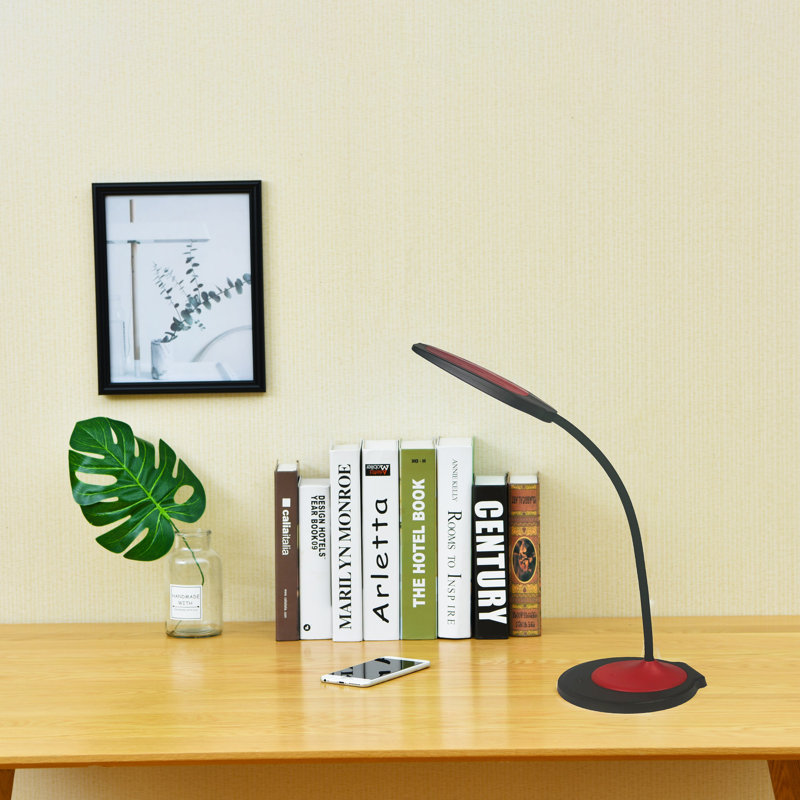 Lampe de table à DEL Lorell avec chargeur USB, noir et rouge vif, à intensité variable, compacte et réglable, Rouge