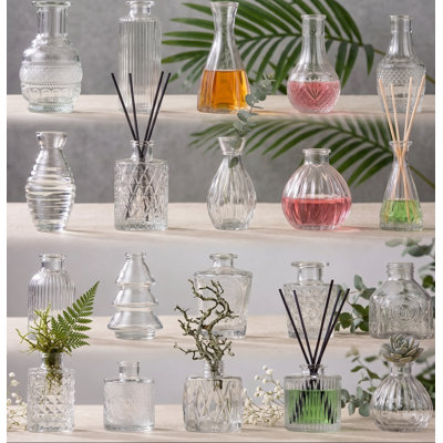 20 Pack Clear Vintage Embossed Glass Bud Vases in Bulk, Small Mini Floral Vessels for Wedding Decor, Baby Shower, Table Centerpieces, Heights 3.1 to 5.1 Inches