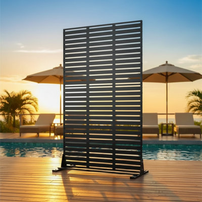 71" H Black Metal Privacy Screen Outdoor, Freestanding 5-Panel Patio Divider Set for Balcony Deck Backyard, Rust-Proof Heavy Duty – 2 Assembly Options, Horizontal Slats