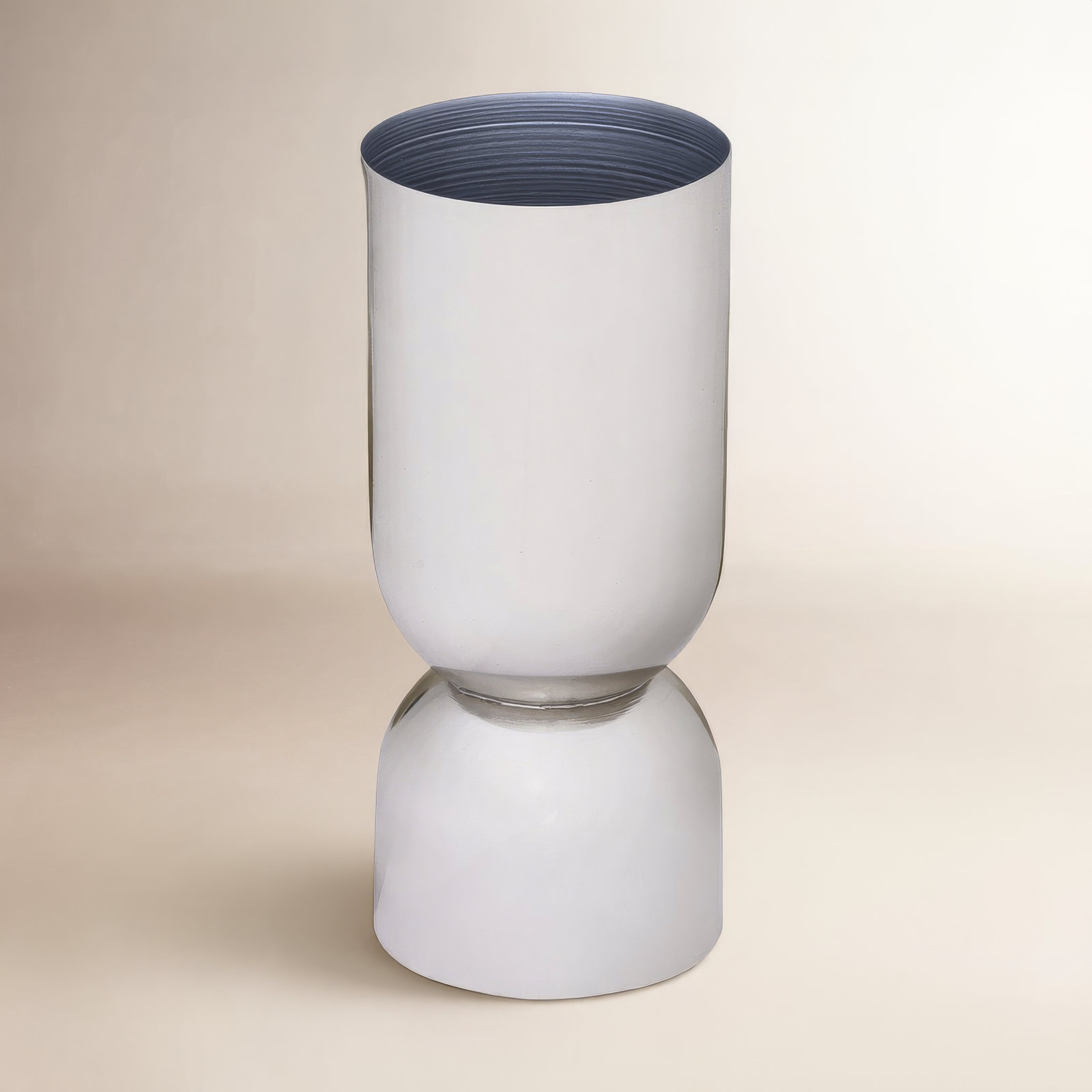 Paulding Iron Table Vase, White