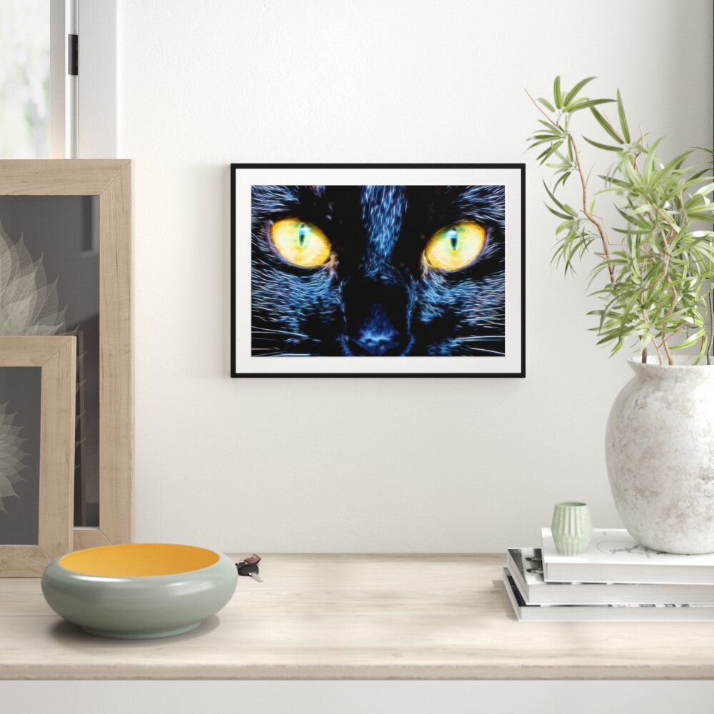 Gerahmtes Poster Schwarze Katze mit gelben Augen