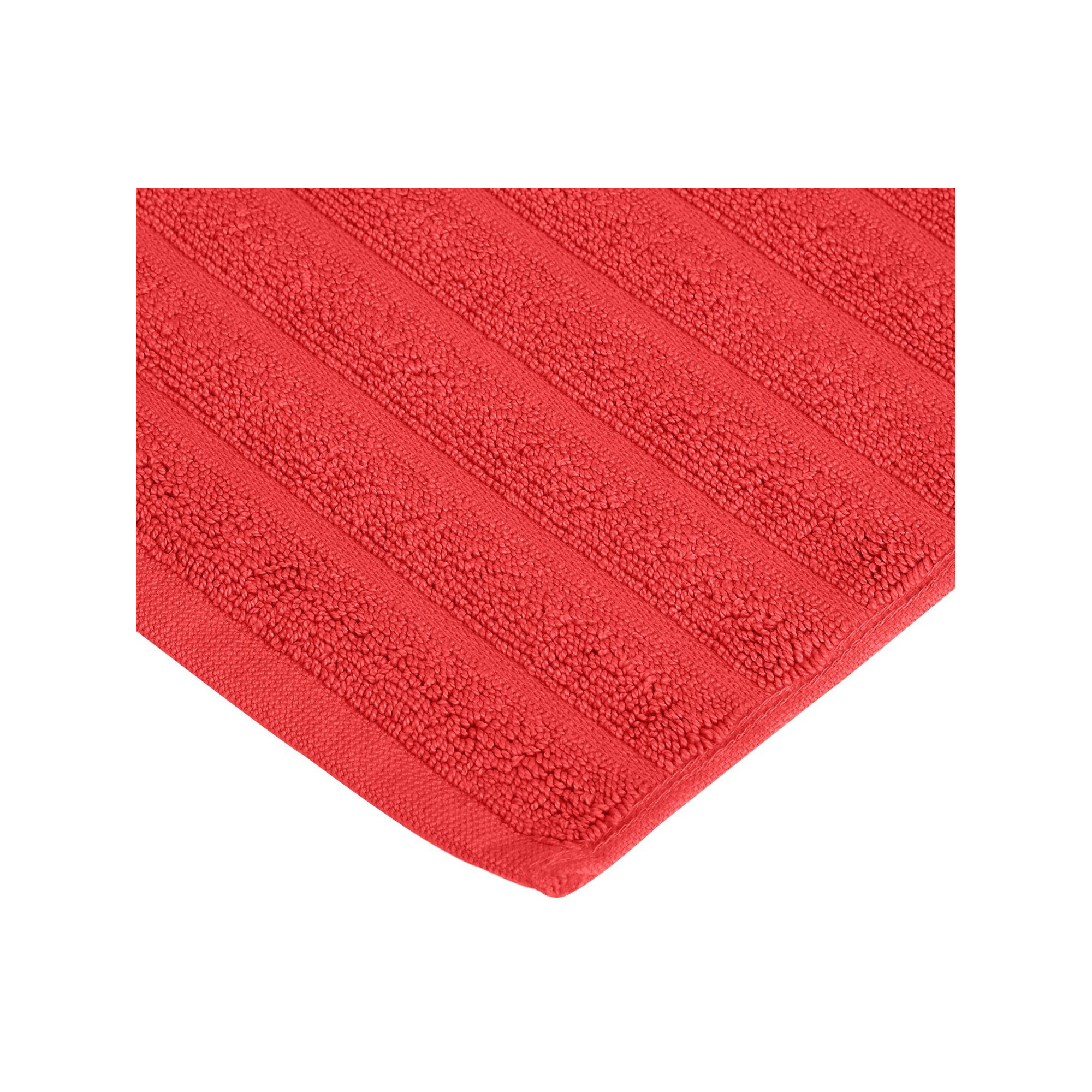 Pardue Cotton Bath Mat, Cranberry, Solid Color