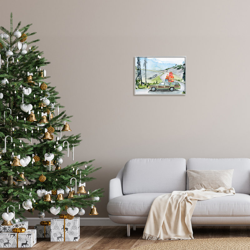 «Retro Station Wagon», voyage de Noël rustique, présente des cadeaux surdimensionnés encadrés par art numérique par Jennifer Paxton Parker