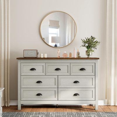 Commode à 7 tiroirs de 47 po avec poignées en coupelle en métal pour chambre à coucher