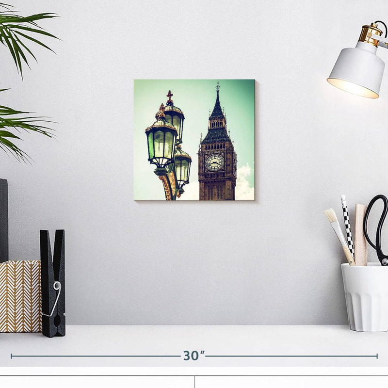 Lilie Big Ben rétro, H 10 po x l 10 po