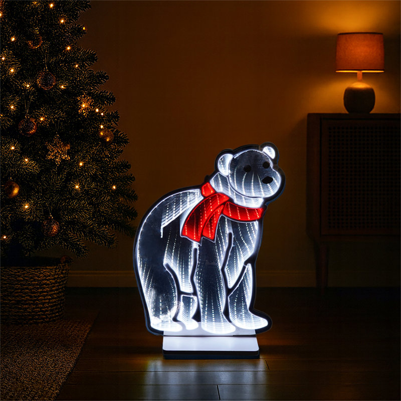 LED Lighted Window Décor