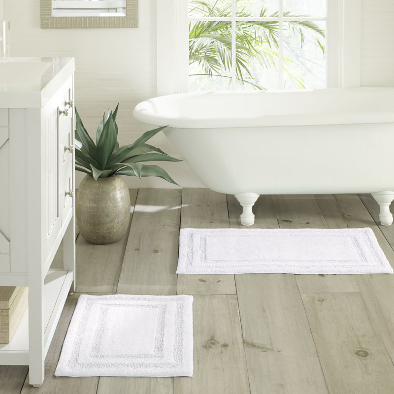 Isla Rectangular Bath Rug, 17" W x 24" L, White