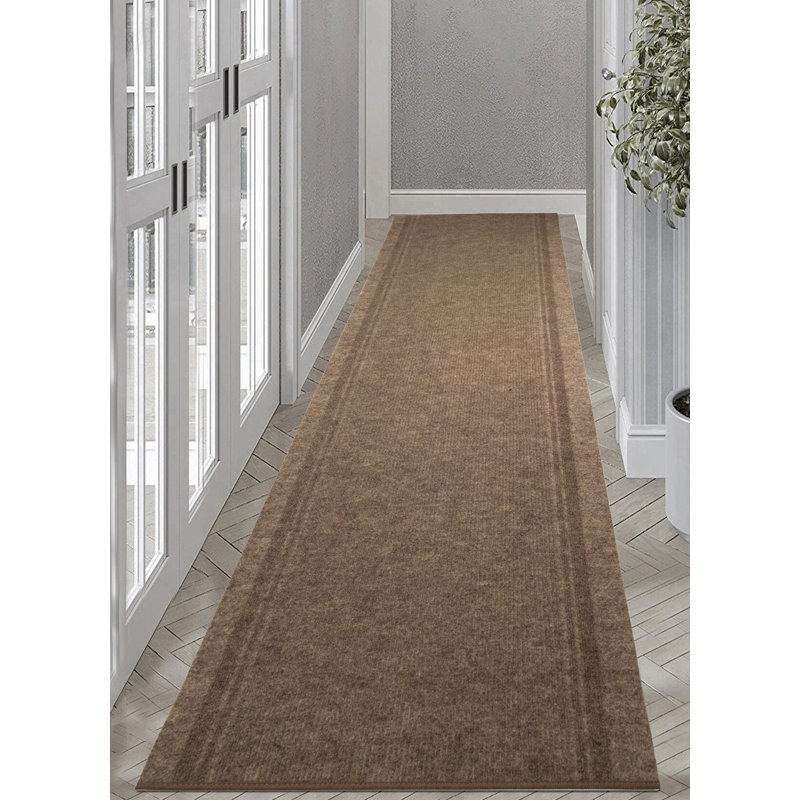 Tapis beige antidérapant intérieur / extérieur Tracker, Tapis de couloir 2 pi 2 po x 24 pi