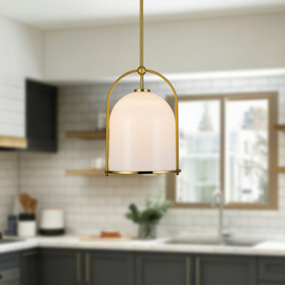 Luminaire suspendu 17 po en or brossé / verre opale