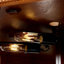 Vitrine d'angle éclairée, tablette en verre, meuble-bar avec porte en verre trempé, meuble-bar avec tablette réglable, ampoule incluse-352926407