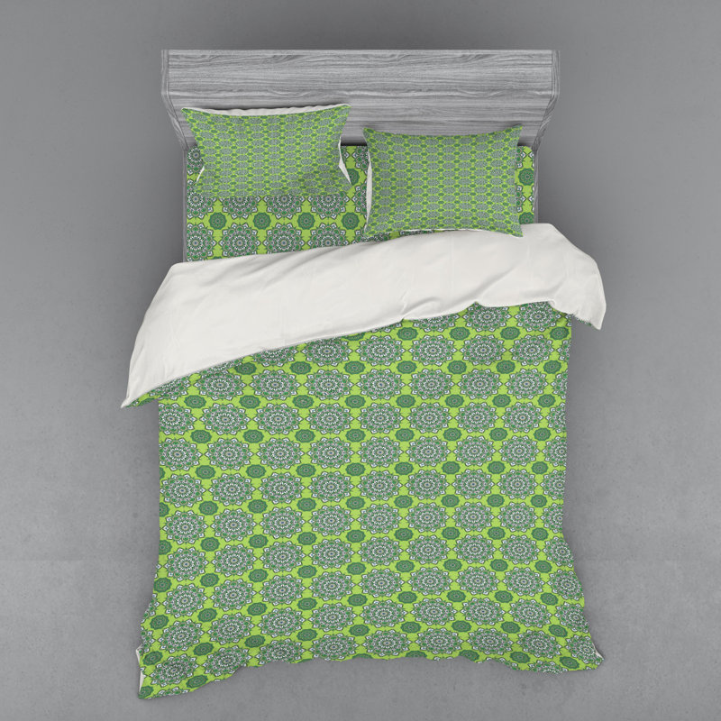 Eclectic Polyester Geometric Shapes Duvet Cover, Queen Duvet Cover + 3 Additional Pieces