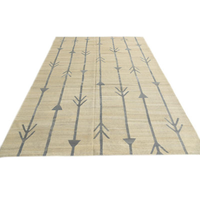 Tapis ivoire 7 x 10 Petrella
