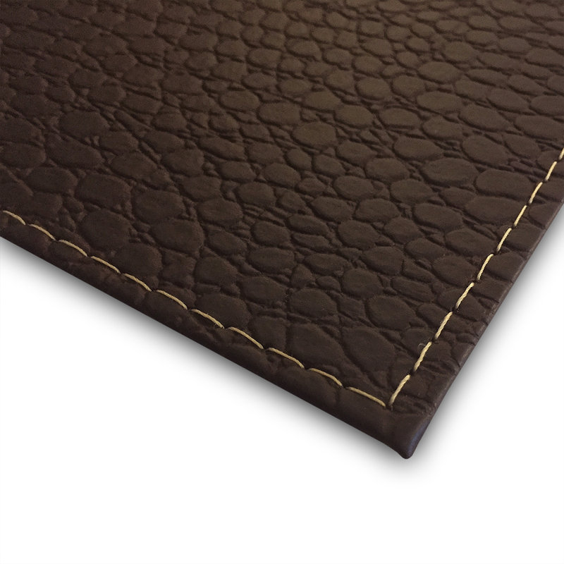 Exotique classique, Brun foncé