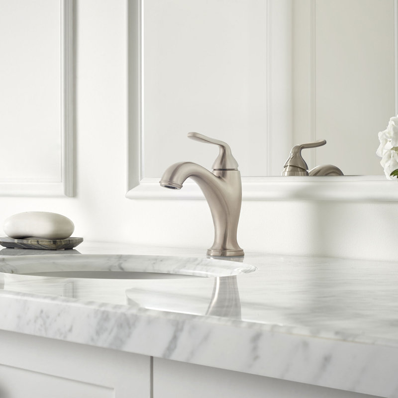 Robinet de salle de bain à contrôle simple avec drain Northcott, Nickel brossé
