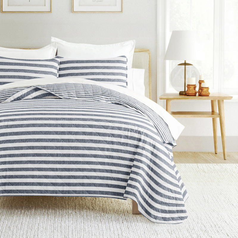 Quilt Set- Lightweight - All Season Coastal Stripe Bedding, King/Cal-King Quilt + 2 King Shams, Dusk Blue