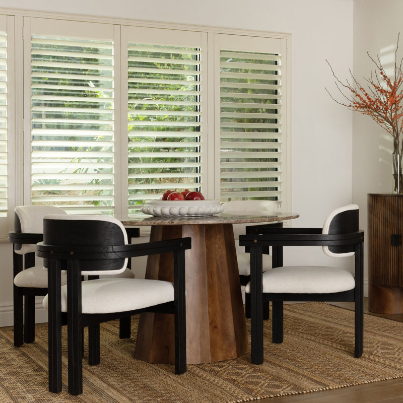 Tempe 47'' Round Marble Dining Table