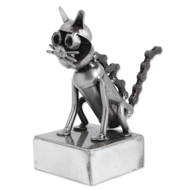 Figurine automatique de la partie auto-recycled chat assis Kevan