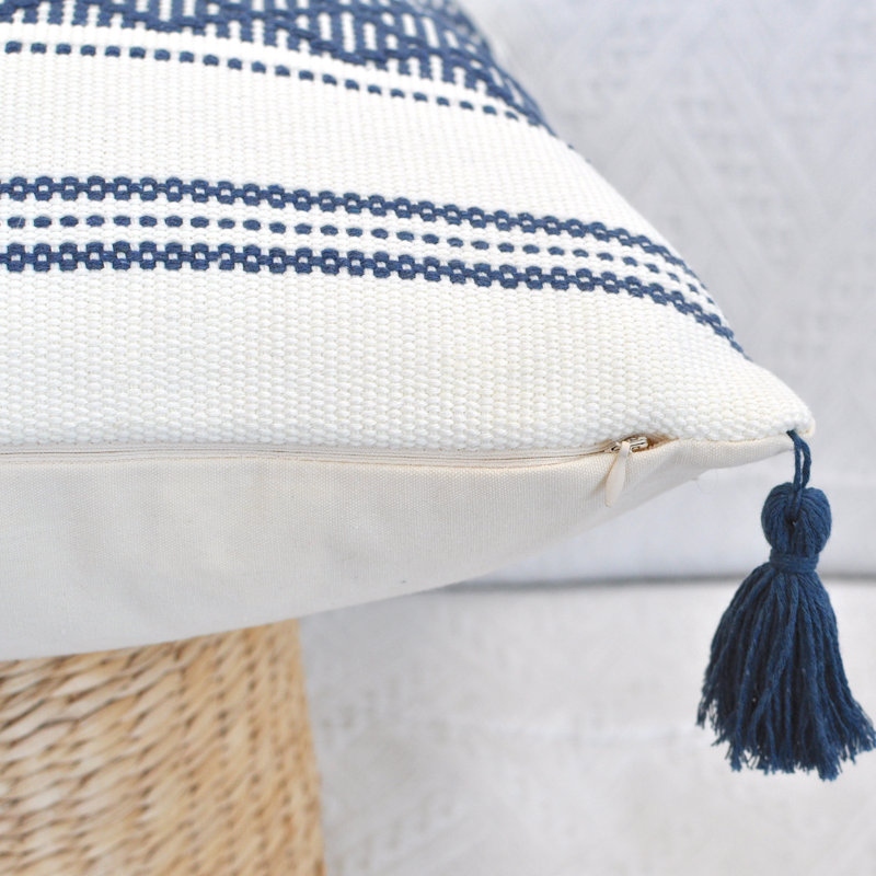 Woven Pillow Covers With Tassels, Geometric Pattern Pillowcases For Outdoor / Indoor (Set of 2), 18" x 18", Blue