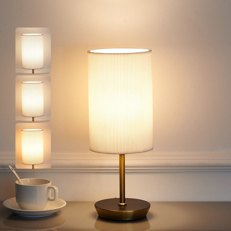 Tamoa Metal USB Desk Lamp