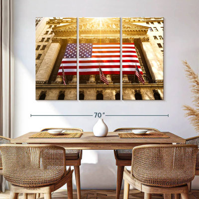 Borges Wall Street US Flag