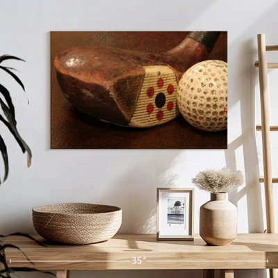 Senne Club And Golf Ball