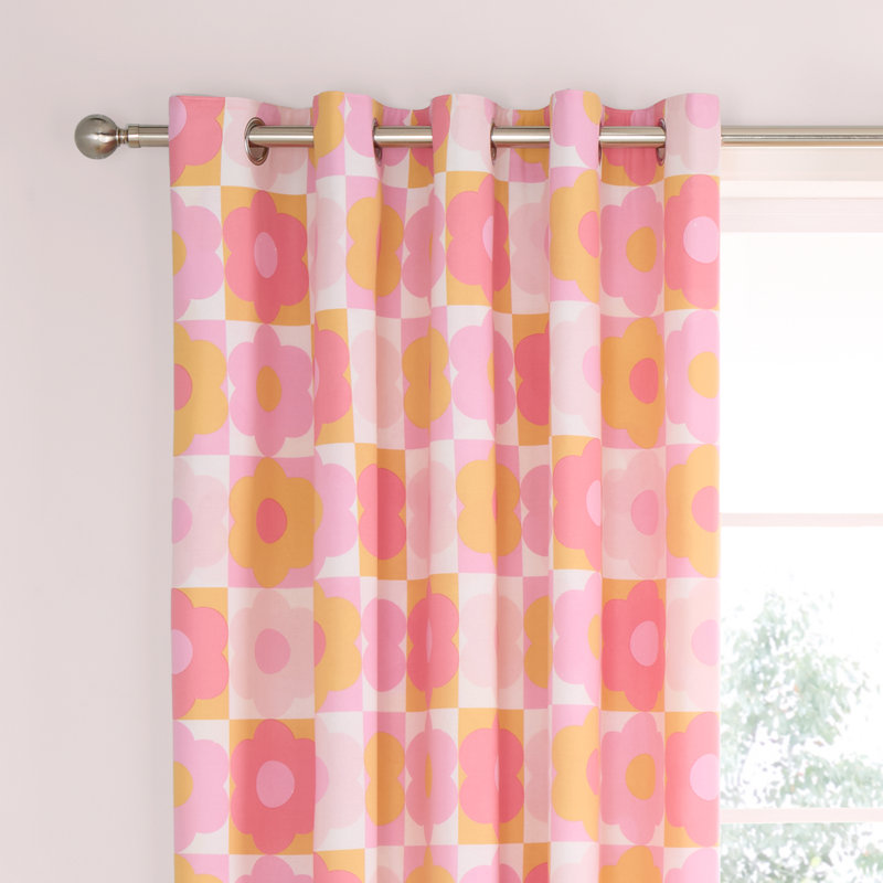 Retro Daisy Fully Reversible Eyelet Curtains