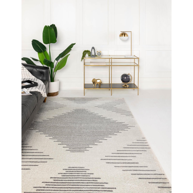Laidy Striped Indoor Rug, Round 3'3"