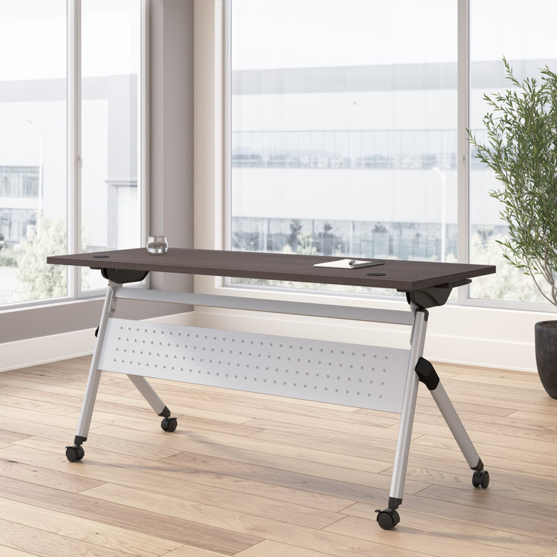 Table de formation pliante Bush Business Furniture Envision 60W, H 30 po x L 60 po x l 23,5 po, Silver Grey