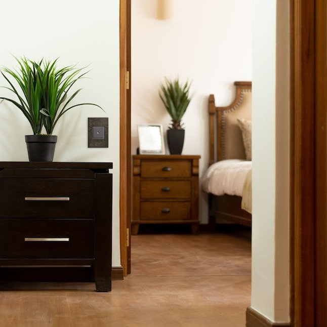 Plaque murale Legrand Adorne Hubbardton Forge